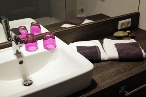 Marc5 Hotel